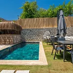 Arcadius Hotel